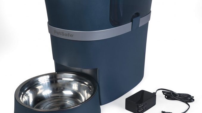 Petsafe Smart feeder A photo of the Automatic cat feeder that we use
